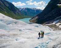 Jotunheimen/Utladalen: (rute 14-127 Øvre Årdal Hjelle Turtagrø) Jostedalsbreen, Nigardsbreen: (rute 144 Sogndal Lom Otta) Jostedalsbreen,