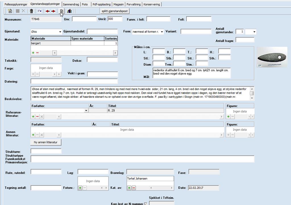 katalogteksten for funnet slik den publiseres på nett. Alternativt kan du «lese» de komplette katalogdataene i fanen «sammendrag». Du kan også dobbeltklikke på foto for å vise et større bilde.