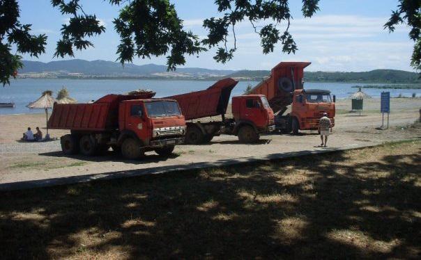 Комунални дејности КОМУНАЛНИ АКТИВНОСТИ Согласно изработените посебни месечни планови за работа, за успешно реализирање на активностите кои произлегуваат од Програмата за работа за 2009 година на