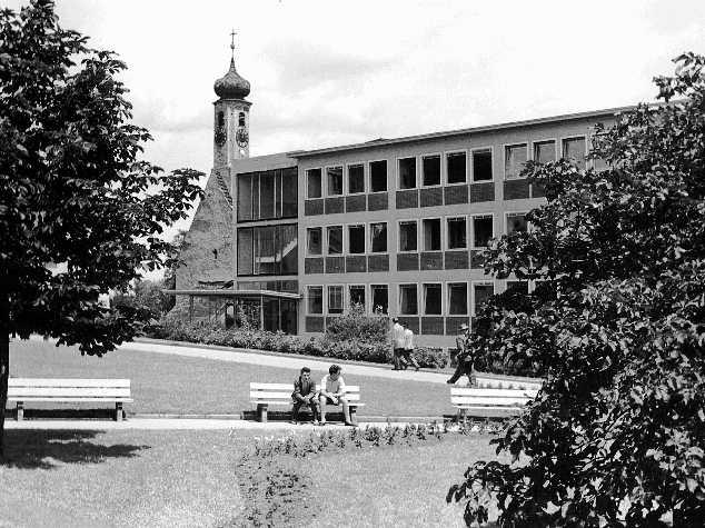 Neue AZ-Hauptverwaltung, 1958 Foto Privat, Repro Bund Naturschutz