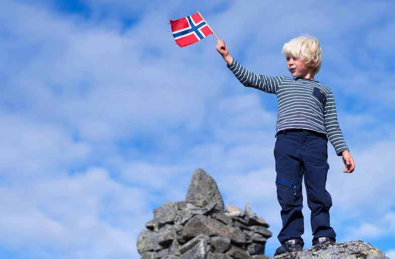 BARNAS TURLAG 4. februar Kom-deg-ut-dagen: Skileik i Fjellhaugen Vi preparerer eit område for skileik, hopp, aking, skigang med meir. Vi fyrer opp i bålpanna som vi kan varma oss på.