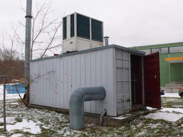 Joonis 3.2 Harku küla kaugküttesüsteemi konteinerkatlamaja. Foto V. Vares Katlamajast väljuvat soojushulka mõõdetakse ja selle alusel on välja toodud katlamaja soojustoodang (vt Joonis 3.