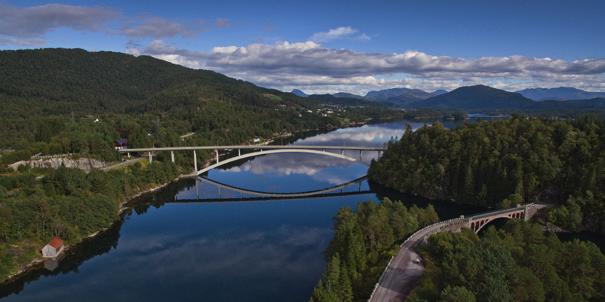 1. Intensjonsavtale Avtale mellom Ålesund kommune, Haram kommune, Sandøy kommune, Ørskog kommune og Skodje kommune er signert juni 2017. Dette er ei oppdatert utgåve av intensjonsavtalen inngått 15.