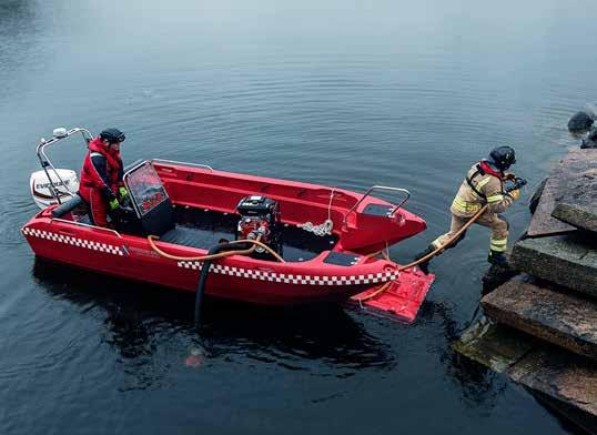 Brann- og feiervesenet i Porsgrunn har også fått satt på en spesiell propellbeskyttelse som sørger for at overflatedykkere som arbeider nær propellen, ikke kommer til skade under redningsaksjonene.