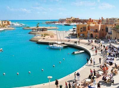 El Gouna El Gouna er et flott område som er bygd opp av en av Egypts rikeste menn! Selve området fremstår som idyllisk med sine marinaer, laguner og flotte hotell områder.