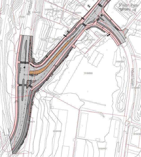 Reguleringsplan -18 I ettermiddagsrushet kom trafikken i stor grad puljevis sørgående i Bjørndalen. Venstresvingefeltet har for liten kapasitet i periodene med mest trafikk.