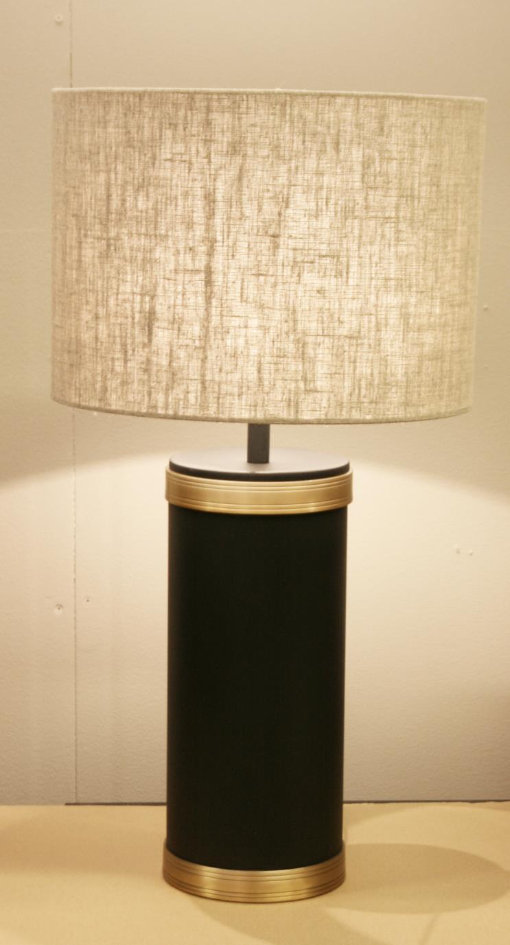 Bordlampe Sylinder i darkbrown satin messing Skjerm