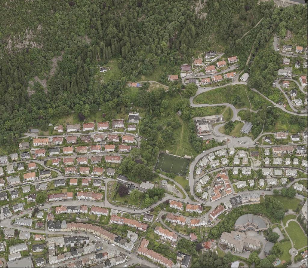 BERGEN KOMMUNE Byutvikling/Plan- og bygningsetaten Fagnotat REGULERINGSFORSLAG TIL Saksnr.: 201316458/67 OFFENTLIG ETTERSYN Emnekode: ESARK 5120 Saksbeh.: CHHJ Dato: 20.02.2018 Bergenhus, gnr.