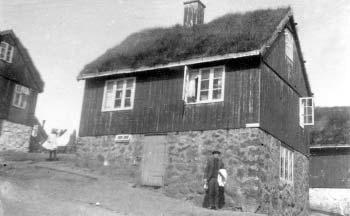 Í 1907 var kongavitjan í Føroyum, tá Fríðrikur 8. kom higar á veg til Íslands.