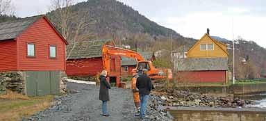 KUNST & KULTUR Midlertidig veiarbeid på automatisk fredet grunn TEKST: Fylkesarkeolog Tore Bjørgo, Hordaland fylkeskommune.