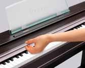 ! En nyutviklet unik anslagsteknikk gjør pianotonen utrolig levende og nyansert. Din spillefølelse forsterkes ytterligere av en fullvoksen, naturlig klang som passer alle musikkstiler.