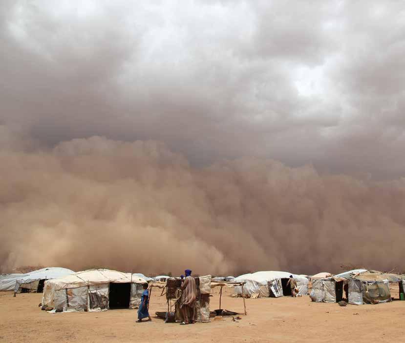 Det er en klar sammenheng mellom klimatilpasning og forebygging av klima- og naturkatastrofer på den ene siden og behovet for humanitær innsats på den andre.