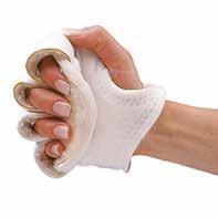 Ve/Hø Håndflatebeskytter med fingerdeler Myk ortose som beskytter håndflaten ved fingerkontrakturer. Materialet mellom fingrene gir en lett abduksjon. Kan åpnes helt for enkel påtaging.