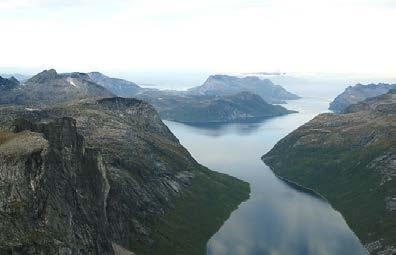 Hellemobotn i Tysfjord (LO 1848, klasse 5) Sjunkfjorden i Bodø (LO 2032, klasse 5) Raftsundet vest, Vågan (LO 2487) Landskapskarakter Landskapstypen er blant de mest urørte og naturprega delene av