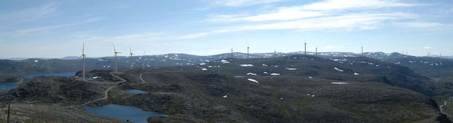 Sammendrag av konsekvensene Hammerfest vindpark 7.11.1 Geologi Berggrunnen i planområdet inneholder ingen kjente drivverdige geologiske forekomster. 7.11.2 Forsvaret Forsvaret har installasjoner i nærheten, men vindparken kommer ikke i konflikt med disse.