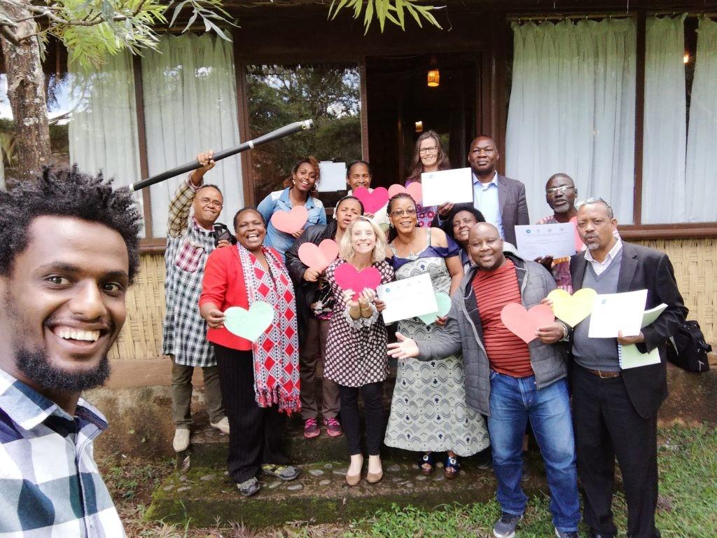 Klare til kamp! Tekst: Marit Breen, maritb@nms.no; foto: Elias Chemada, 17.12.2018 Hva er fellesnevneren når ni personer fra tre kirker fra tre ulike land møtes en uke i Etiopia i November?