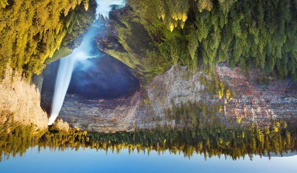 Helmcken Falls i Wells Gray Provincial Park - Vest-Canada i bobil naturoppfattelse og spirituelle verden. På området bor Sequoyah Trueblood.