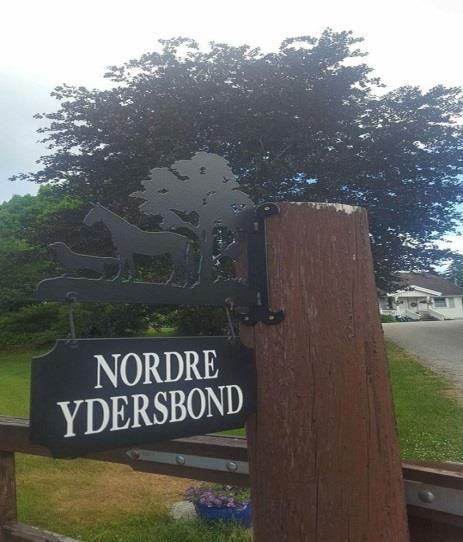 Å pen Gå rd - Nordre Ydersbond Lørdag 6.august kl 10:00 ønsker Nordre Ydersbond velkommen til åpen gård for inspisering av årets åringer som senere skal selges på klasseløpsauksjonen i september!