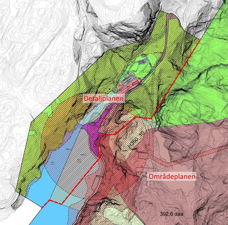 2.2.3 Tilgrensende/overlappende planer Planområdet avgrenses av områdeplanen for Titania i sør og øst. Områdeplanen er under kommunal saksbehandling og forventes sluttbehandlet høsten 2018.