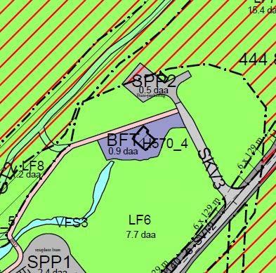 5.3.2 Fritids- og turistformål Formålet omfatter område BFT1 og utgjør et areal på 0,9 daa. Området har atkomst via SKV3 fra fylkesveien. Eksisterende bygg beholdes med et formelt vern på eksteriør.