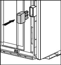 Oppstart q Plasser apparatet alltid med baksiden direkte mot veggen og bruk vedlagte vegg-avstandsstykker (se nedenfor) mellom apparatet og veggen. q Enheten må kun flyttes i tom tilstand.