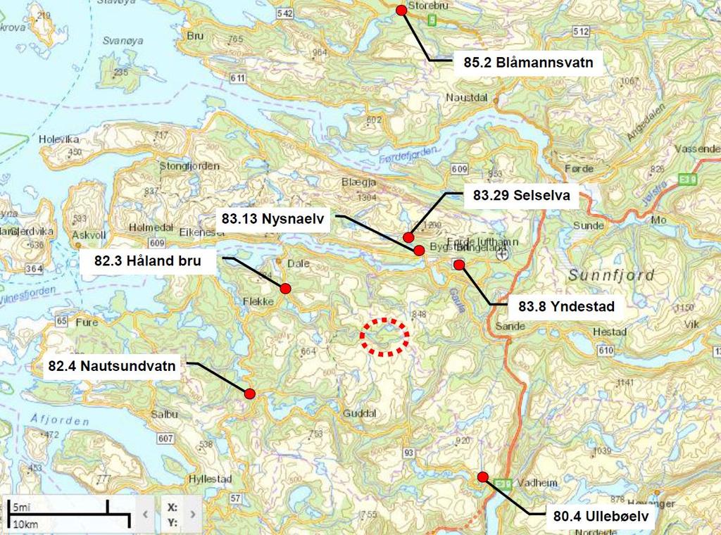 Vannføring [m³/s] Figur 2. Kart over lokasjon av sammenligningsstasjoner, rør ring viser prosjektimrådet. 1.