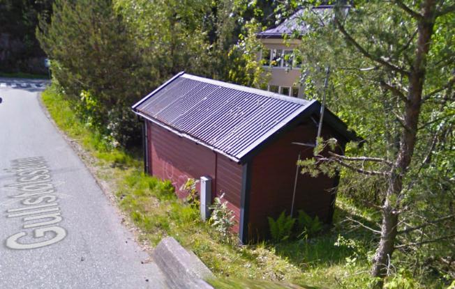 2 Eksisterende situasjon Planområdet ligger i Bønes, Fyllingsdalen. Mer nøyaktig i kryssingen mellom veien Øvre Kråkenes og Gullstølsstien.