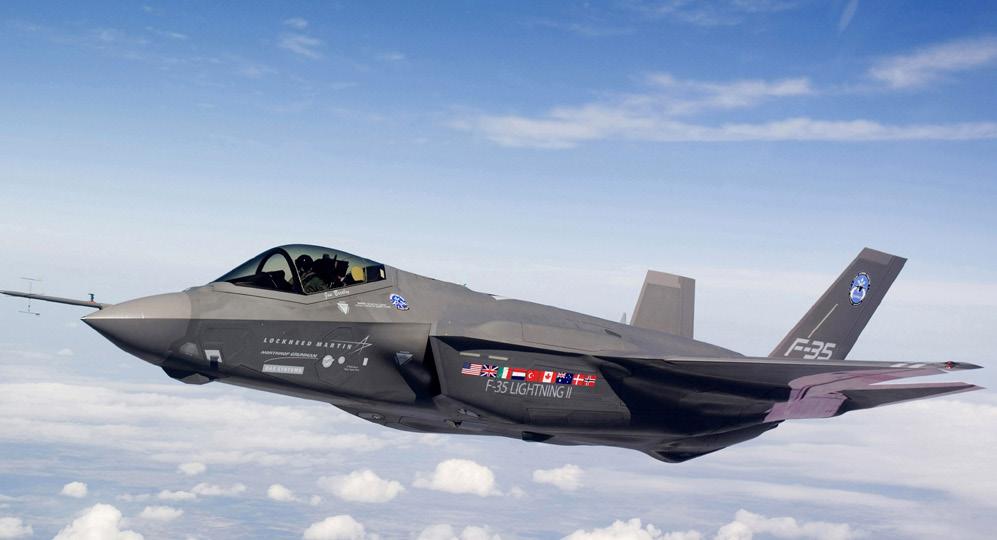 BINDER ALLIERTE SAMMEN F-35 Lightning II Et F-35 testfly over Forth Worth, Texas. Flyet er et samarbeid mellom ni land.