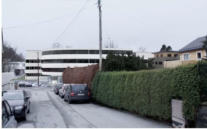 Figur 9.17 Fotomontasje planområdet sett frå Nesttunbrekka Parkeringsdekning.i henhold til Bergen kommunes parkerings vedtekter løses i planområdet.