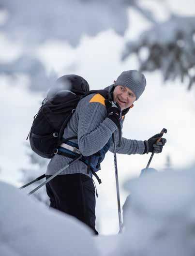 Terrenget er variert med både høyfjell og skog, og løypenettet er