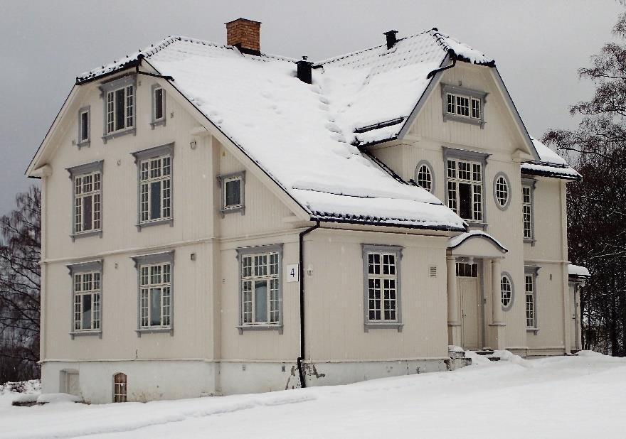 Rapporten som følger er hovedsakelig dokumentasjon og tilstandsvurdering av de to bygningene. Verneverdivurdering vil foreligge i egen rapport.