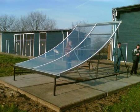 22 5.1 Kasdekmateriaal Elkas Bij de keuze voor het kasdekmateriaal voor de ELkas is gestreefd naar een goed toepasbaar materiaal met een hoge lichttransmissie.