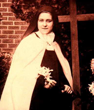 Med tanken på hellige Teresas relikvier og hennes foreldre som besøker Norge snart, ønsker vi å presentere den hellige familien. Den hellige Teresa av Lisieux (1873-1897) Minnedag: 1.