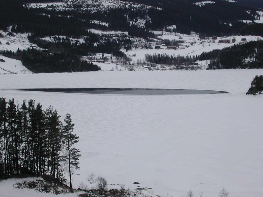Energiproduksjon - overvåkning av is og islegging Råk i innsjø Usikker is