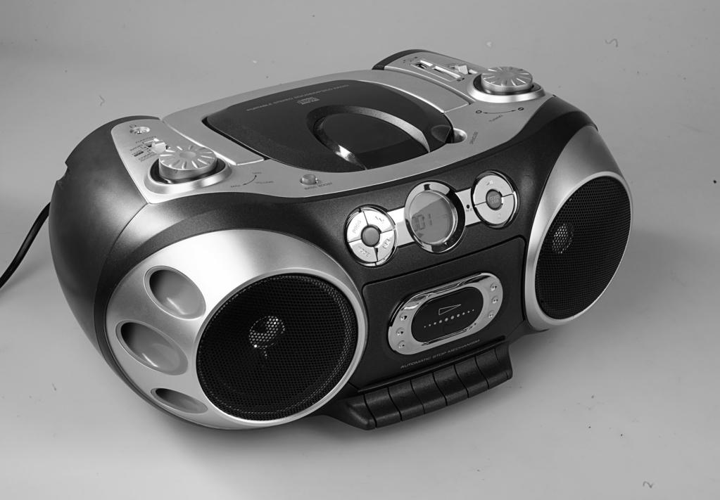 38-2522 STEREO CASSETTE RADIO WITH CD/MP3 PLAYER Stereokassettradio med CD/MP3 Radio med CD/MP3 og