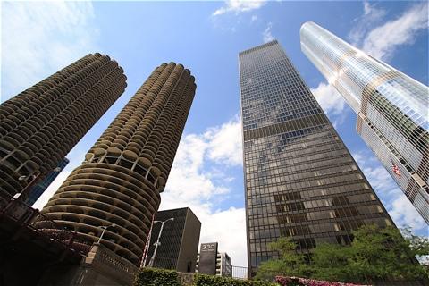 River og på Lake Michigan. I tillegg blir det tid til både restaurantbesøk og bluesklubb for de som ønsker.