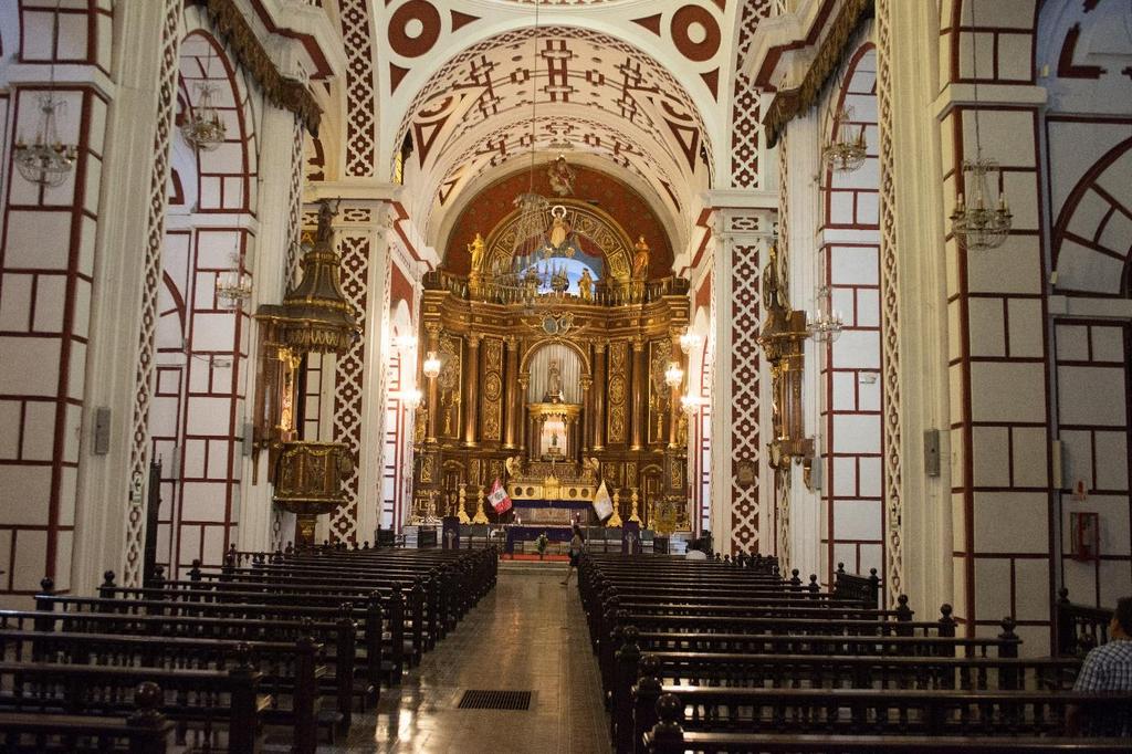 Selve katedralen i Lima.