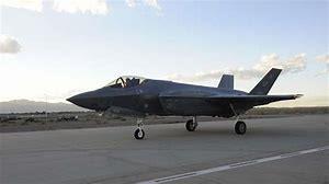 Jagerfly F-35 Status: Rom- og funksjonsprogram utarbeides.