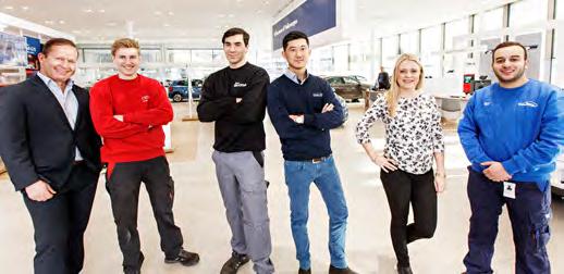 NORGE Møller Bil er Norges største bilforhandlerkjede med 42 forhandlere. 2466 medarbeidere bidrar til selskapets resultater.