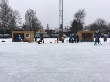 Norges idrettsforbund har utviklet et aktivitetslederkurs som går på tvers av idrettene og gir deg de grunnkunnskapene du trenger for å ta på deg et treneransvar for barna.