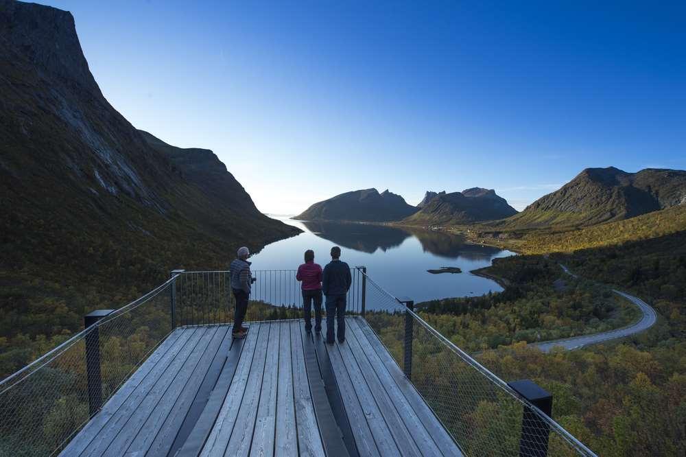 FREMSTE KJENNETEGN VED NORGE Norge blir sett på som en attraktiv