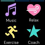 Apper og urvisere Fitbit Gallery App tilbyr apper og urvisere for at du kan tilpasse klokken til deg og for å møte diverse behov innen helse og fitness, for å holde tiden og til andre hverdagsbehov.
