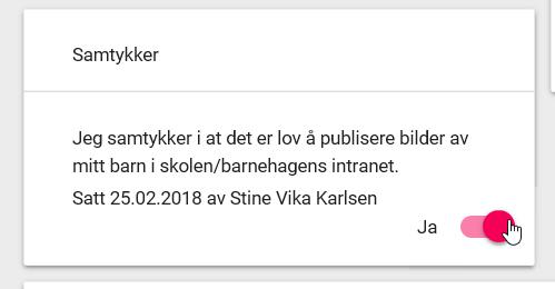 På barnets profil eller via web kan en foresatt