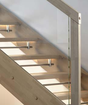 Trapper Tøft og dekorativt returgelender i glass. Foss Foss er skandinavisk minimalisme i trappeform.