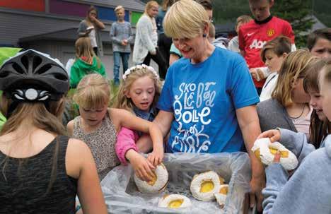 #skolebrødetsdag Opplysningskontoret for brød og korn (OBK) deltok under feiringen av skolebrødets dag som en del av OBKs 10-årsjubileum Opplysningskontoret for brød og korn Opplysningskontoret for