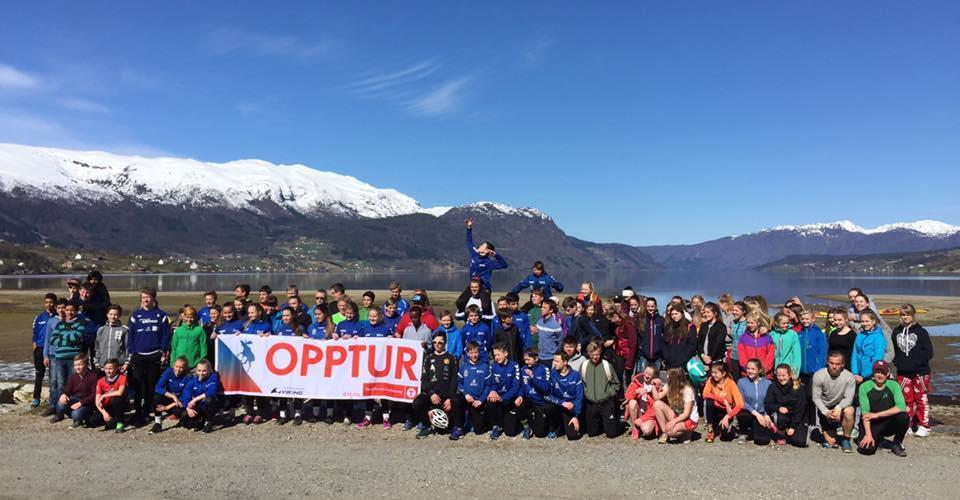 Opptur-Midtre Nordfjord Turlag Arrangement Sandane Sykkelklubb var