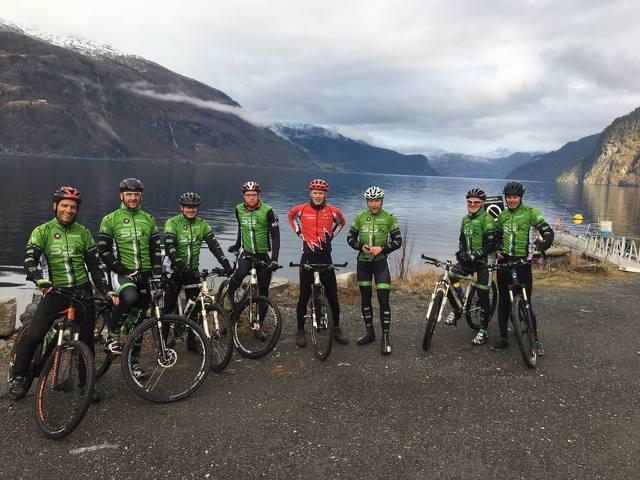 Fellestrening Herrane Frå april har det vore opp mot 3 fellestreningar på sykkel for vaksne pr. veke, då inkludert klubbmeisterskapa.