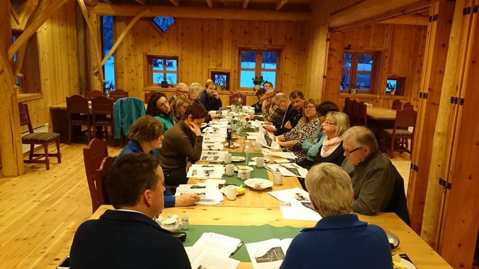 Årsmøte 2017 Årsmøtet vart halde i Nilsgardstunet i Stordal onsdag 22. mars 2017 med 20 røysteføre delegatar. Alle medlemskommunane var representerte, inkl.
