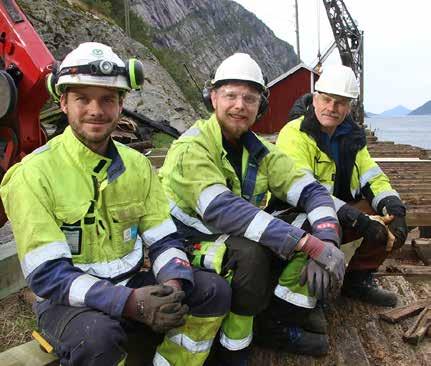 Torleif forteller om utskifting i hovedbæringen, nye åser, nytt toppdekke. Avstivingsbjelker skal skiftes ut og fenderverket i front blir nytt.