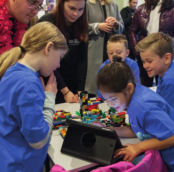 Hva er FIRST LEGO League Jr.? SC AN DIN AVI A FIRST LEGO League Jr.